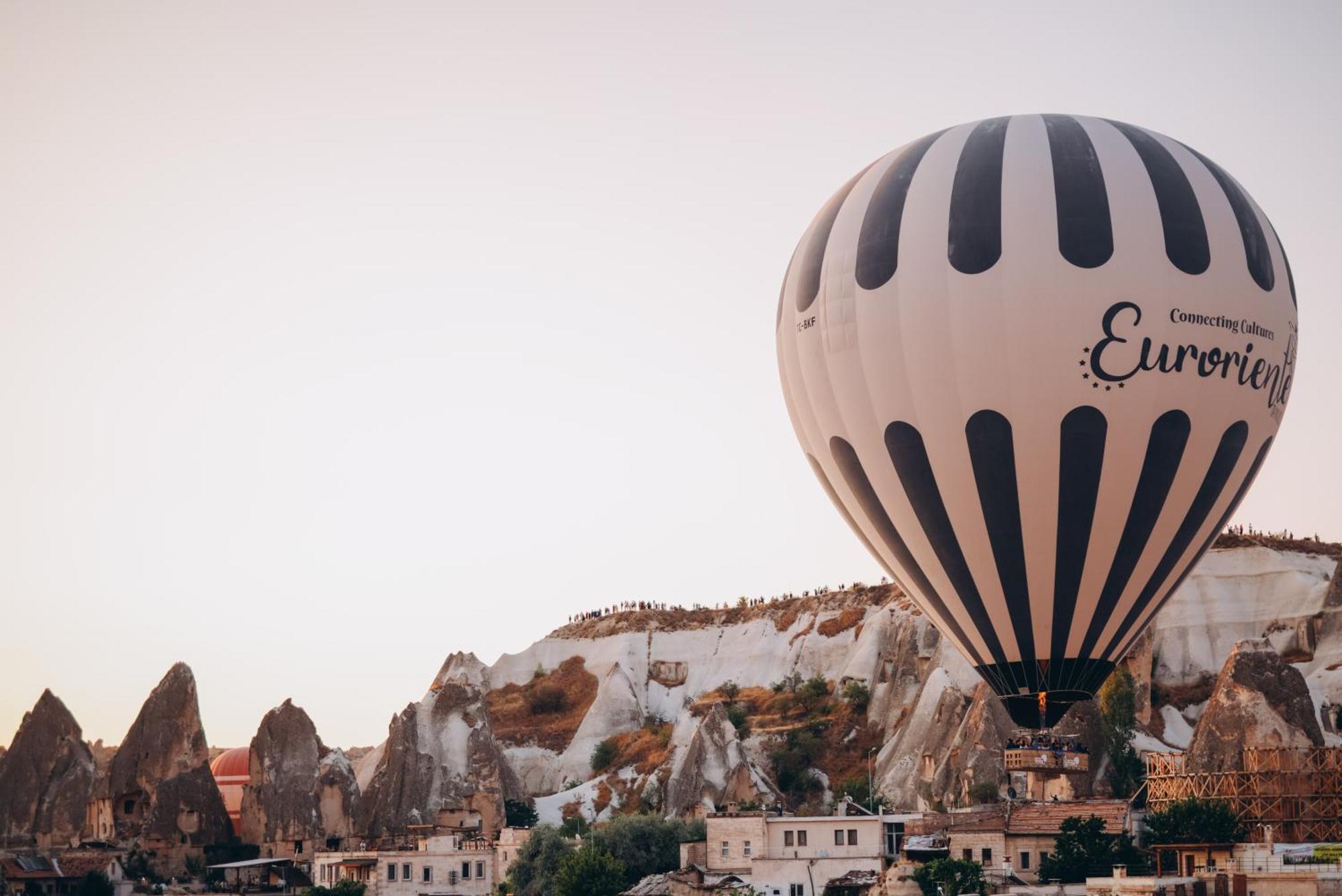 Отель Feel Cappadocia Stone House Гореме Экстерьер фото